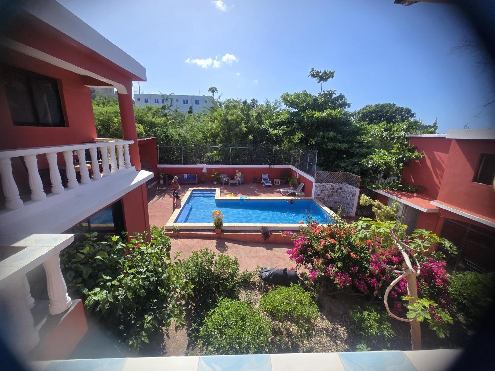 Villa Kiki Ensenada ปุนตารูเซีย ภายนอก รูปภาพ
